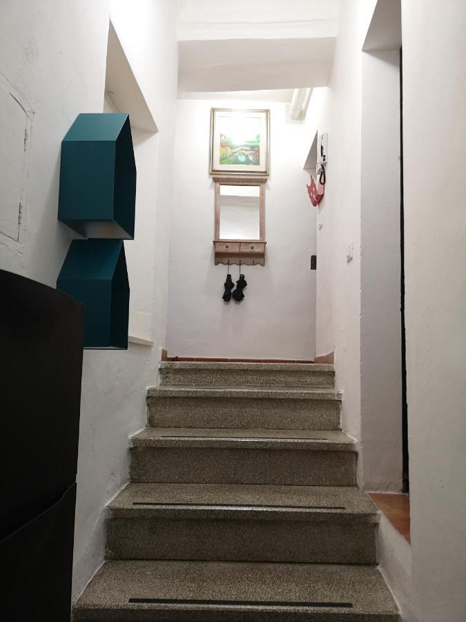 Appartamento Tipico In Centro Storico Urbino Exterior photo